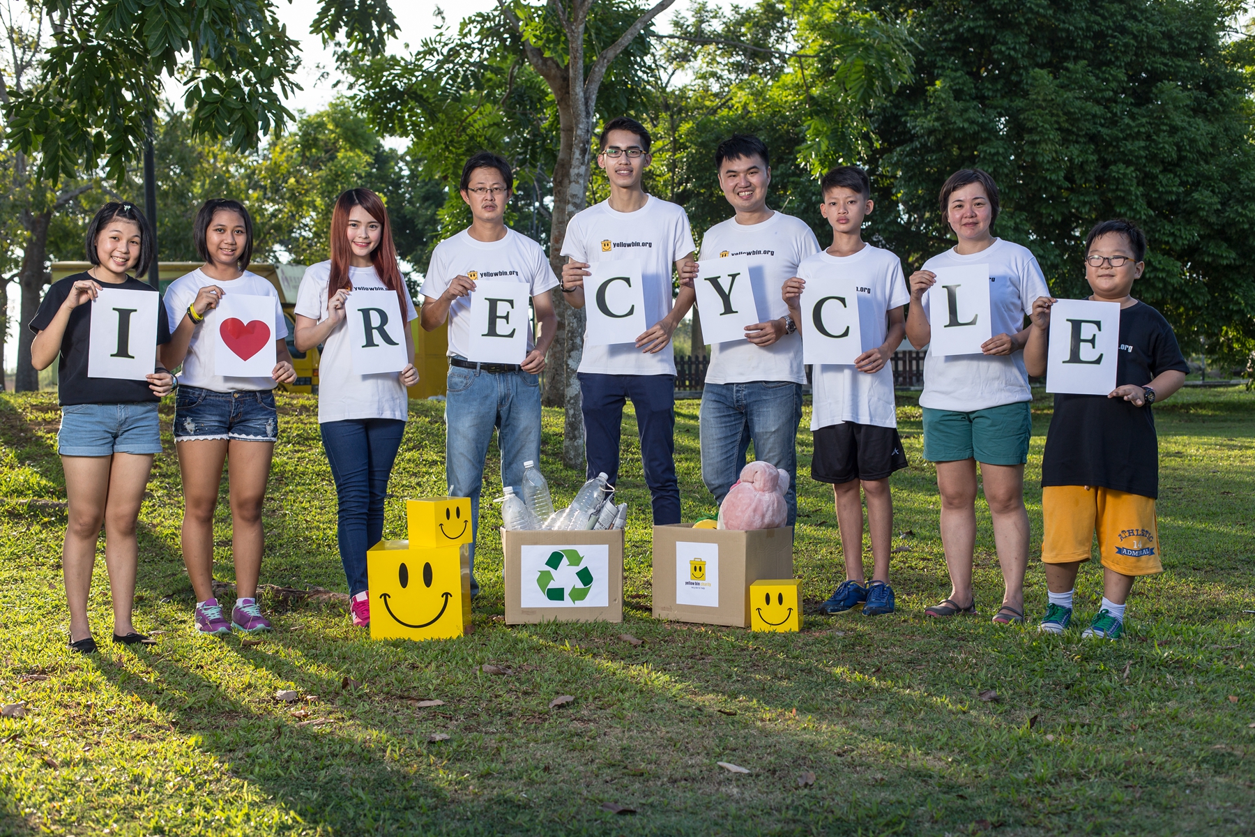 Yellow Bin community textile recycling event in Johor Bahru — kitar semula pakaian